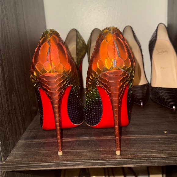 Christian Louboutin 🌈 Python So Kate’s - Picture 10 of 10